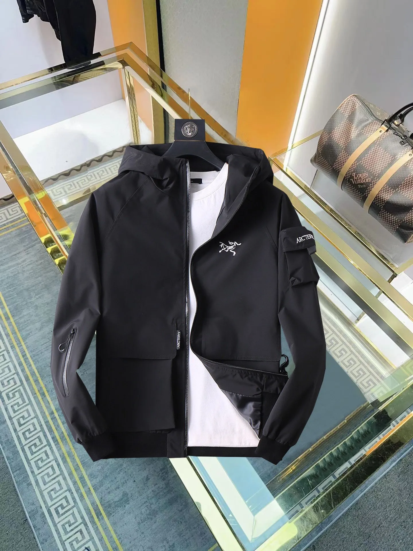 Same Style， ， 2026 New Arrival ，Original Premium Breathable ， ， ， Quality。 ， Sizes：M～3XL